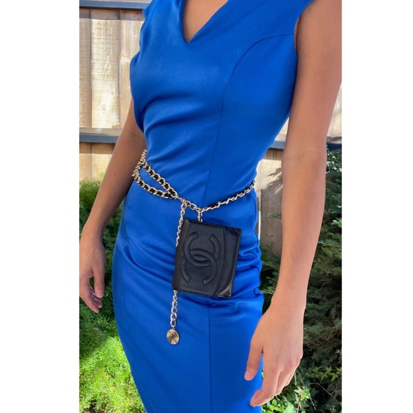 CHANEL Handbags - Chanel CC 1990’s Black Caviar Belt Bag